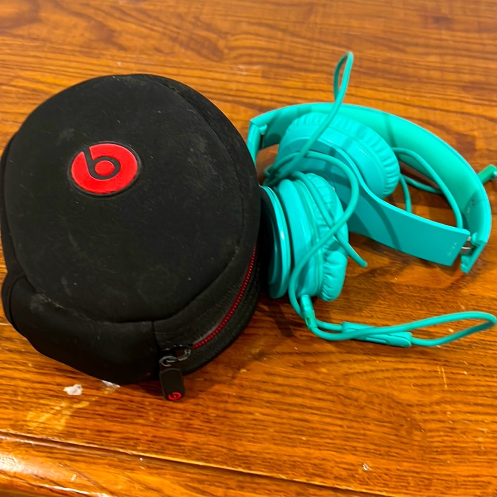 Beat Head phones